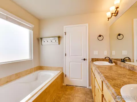 3338 Auklet Dr, Berthoud, CO 80513 photo 17