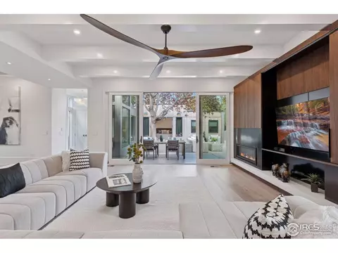 7323 Old Post Rd, Boulder, CO 80301 photo 2