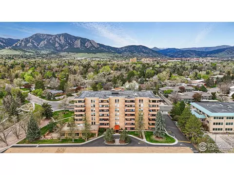 500 Mohawk Dr #207, Boulder, CO 80303 photo 3