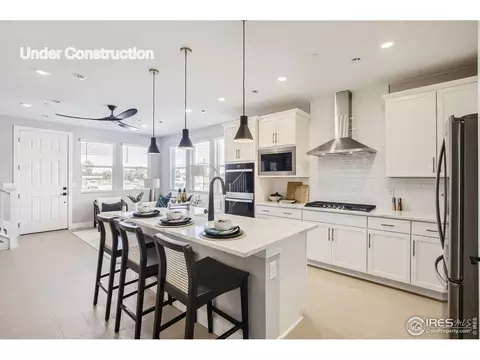 2759 Bear Springs Cir, Longmont, CO 80503