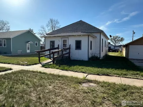 109 E 5th St, Julesburg, CO 80737