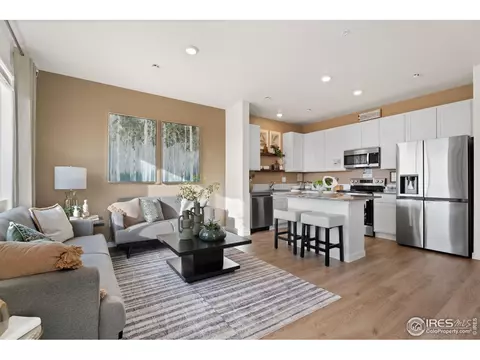 3752 Pinnacles Ct, Evans, CO 80620 photo 2