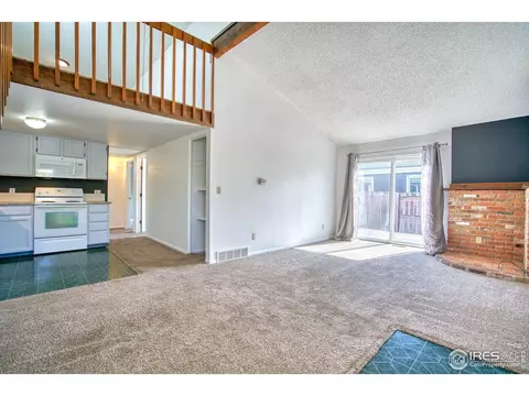 607 5th St, Frederick, CO 80530 photo 2