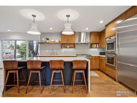 2575 Cragmoor Rd, Boulder, CO 80305 photo 2