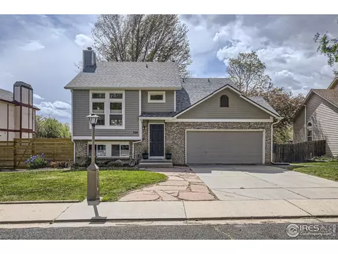 709 Buchanan Ln, Longmont, CO 80504