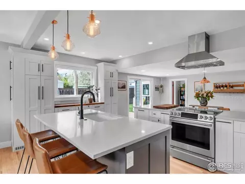 301 29th St, Boulder, CO 80305 photo 2