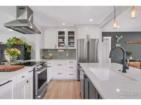 301 29th St, Boulder, CO 80305 photo 4