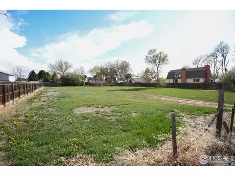 2 Bimson Ave, Berthoud, CO 80513 photo 3
