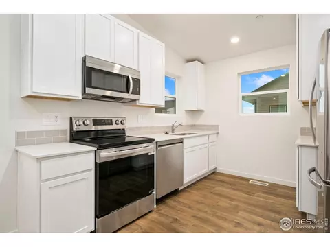 3728 Pinnacles Ct, Evans, CO 80620 photo 4