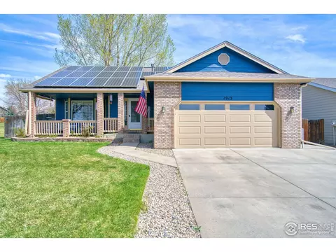 1913 Parkwood Dr, Johnstown, CO 80534