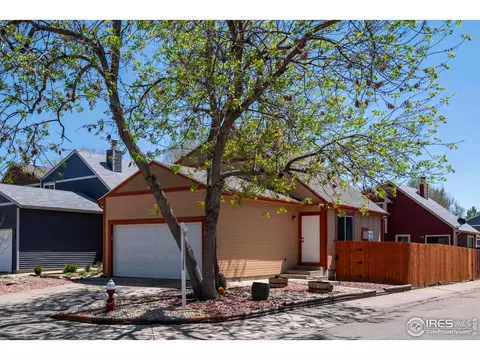 1072 Townley Cir, Longmont, CO 80501