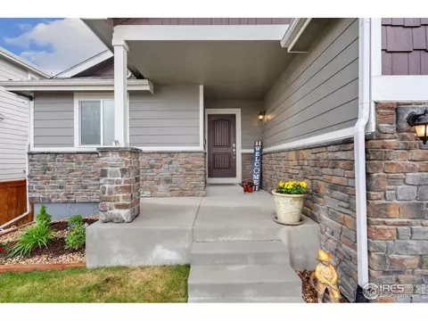 877 Emerald Lakes St, Windsor, CO 80550 photo 3