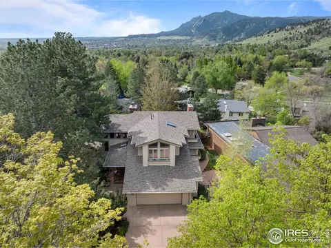 560 Northstar Ct, Boulder, CO 80304 photo 2