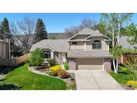 2917 Garrett Dr, Fort Collins, CO 80526