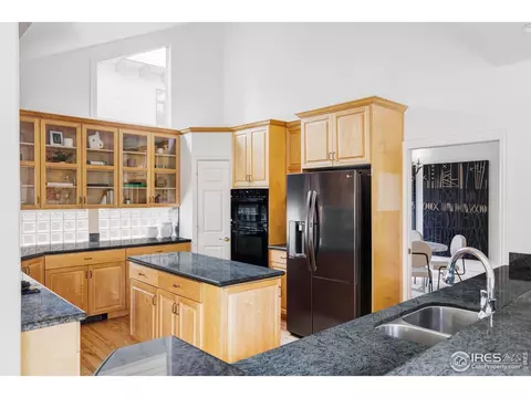 Kitchen - 910 Kalmia Ave, Boulder, CO 80304 photo 1 of 3