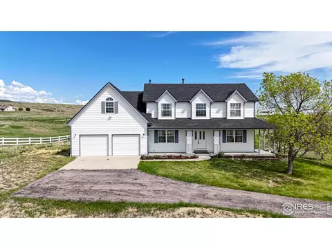 5306 Foothills Dr, Berthoud, CO 80513 photo 3