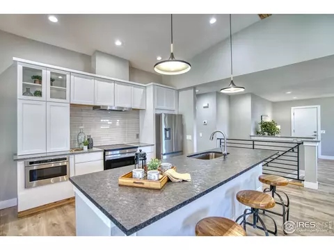 1237 Cornell Dr, Longmont, CO 80503 photo 5