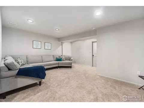 614 Park Edge Cir, Windsor, CO 80550 photo 28