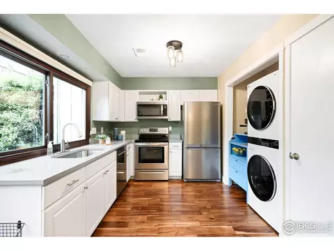 93 Benthaven Pl, Boulder, CO 80305 photo 8