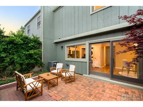 93 Benthaven Pl, Boulder, CO 80305 photo 4