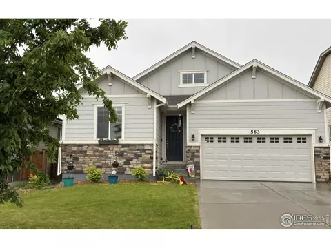 563 Country Rd, Berthoud, CO 80513