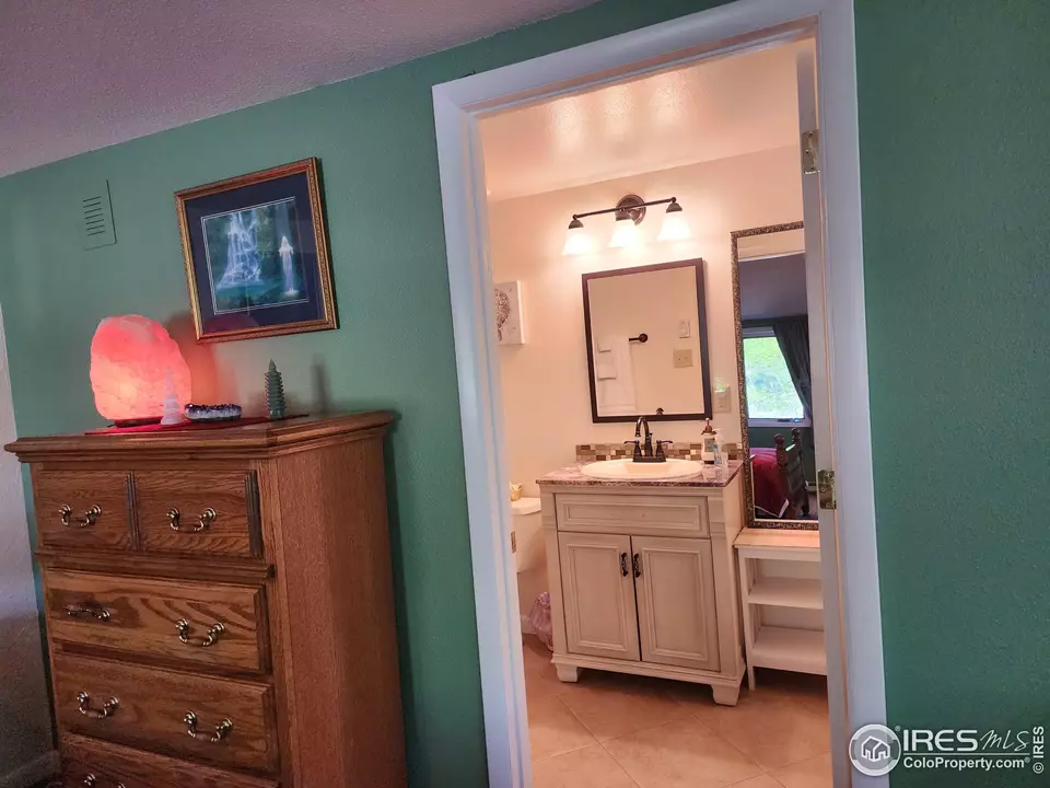 Bath - 88 Pinyon Trl, Estes Park, CO 80517 photo 1 of 6
