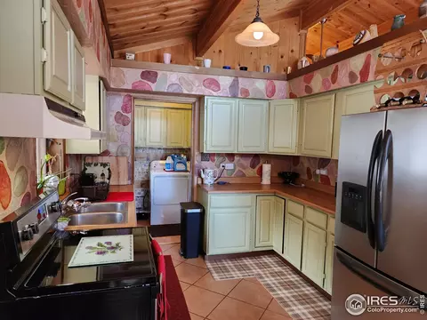 Kitchen - 88 Pinyon Trl, Estes Park, CO 80517 photo 1 of 3
