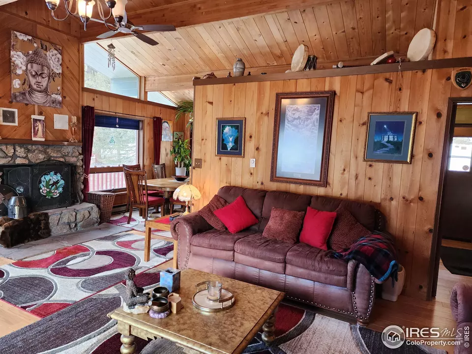 Living - 88 Pinyon Trl, Estes Park, CO 80517 photo 4 of 4