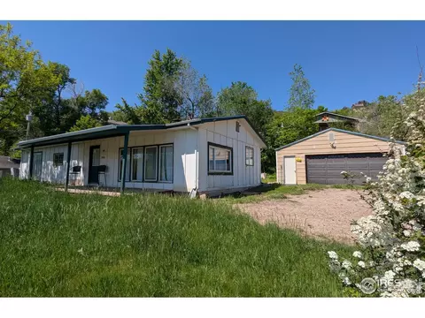 4809 Foothills Dr, Fort Collins, CO 80526