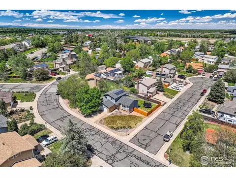 2447 E 100th Way, Thornton, CO 80229 photo 5
