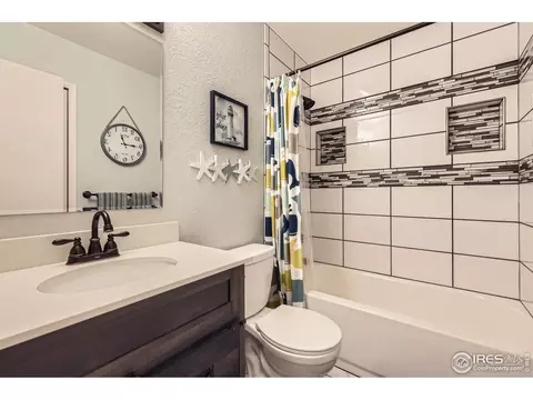 2447 E 100th Way, Thornton, CO 80229 photo 24