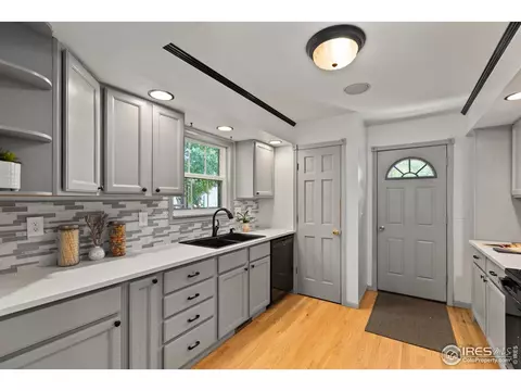 205 E Colorado Ave, Berthoud, CO 80513 photo 10