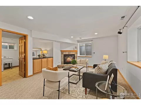 205 E Colorado Ave, Berthoud, CO 80513 photo 23