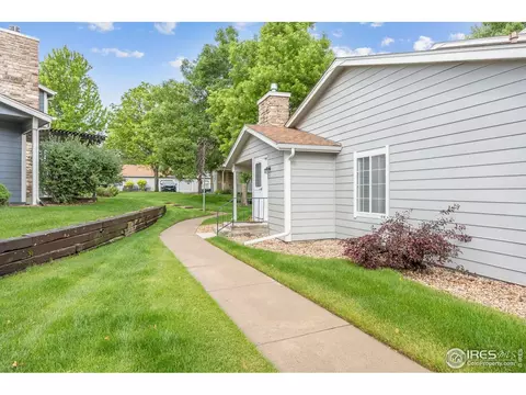 8423 Everett Way #A, Arvada, CO 80005 photo 2