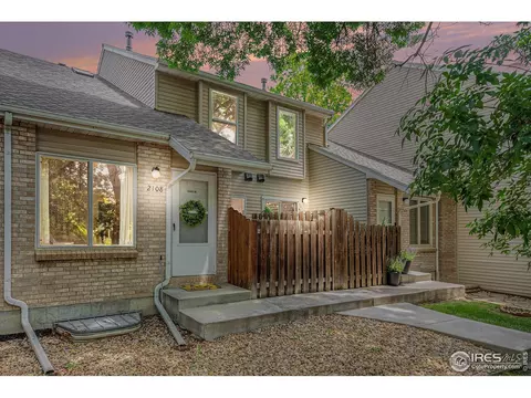 2108 Meadow Ct, Longmont, CO 80501