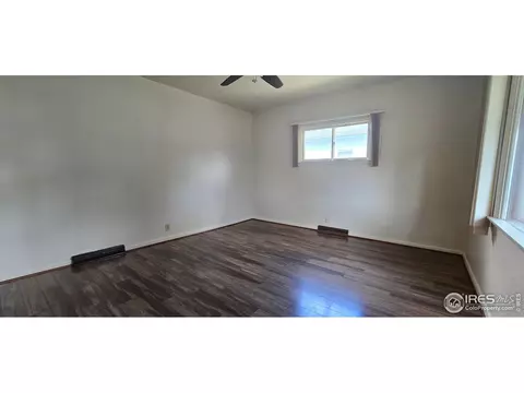 315 Pine St, Sterling, CO 80751 photo 2
