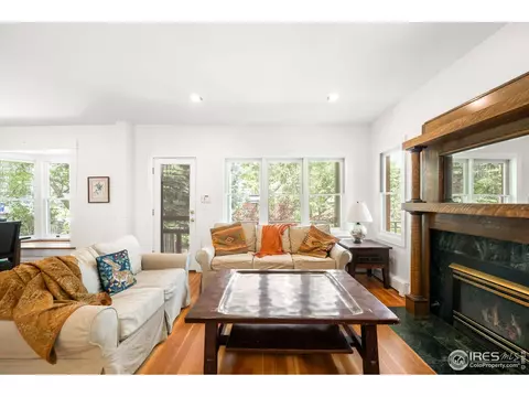 446 Pearl St, Boulder, CO 80302 photo 10