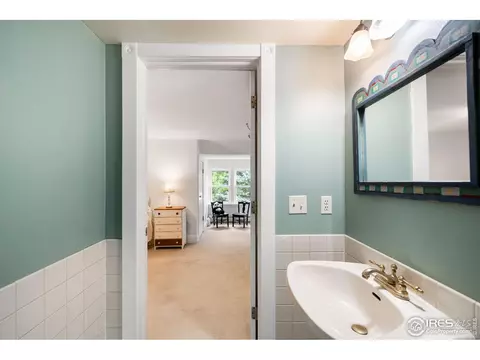 446 Pearl St, Boulder, CO 80302 photo 24
