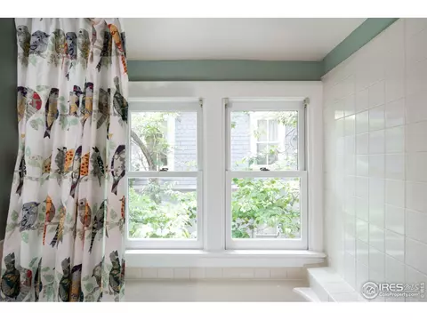 446 Pearl St, Boulder, CO 80302 photo 30