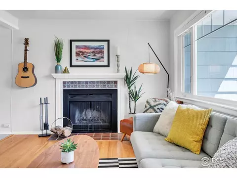 309 27th St, Boulder, CO 80305 photo 2