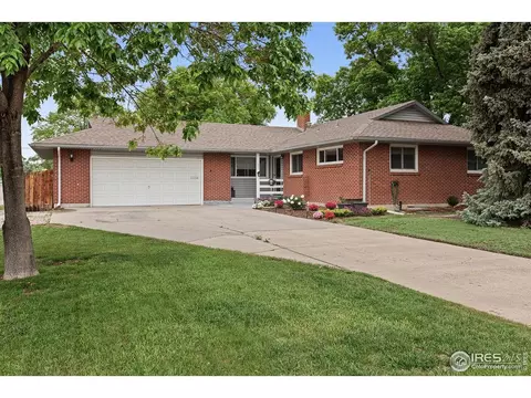 1607 Pinyon Ct, Loveland, CO 80538
