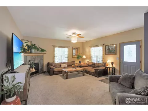 301 E Colorado Ave, Berthoud, CO 80513 photo 16