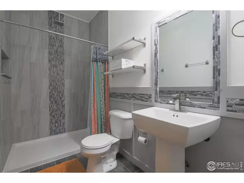 301 E Colorado Ave, Berthoud, CO 80513 photo 29