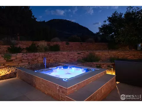 Exterior - 1570 County Road 37e, Lyons, CO 80540 photo 6 of 7