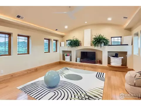 Living - 1570 County Road 37e, Lyons, CO 80540 photo 3 of 3