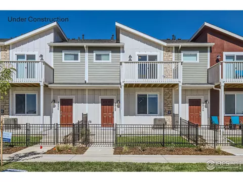 2744 Bear Springs Cir, Longmont, CO 80503