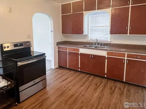 425 Douglas St, Sterling, CO 80751 photo 4
