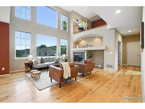 128 Falcon Ln, Lyons, CO 80540 photo 2