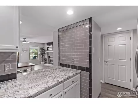 12183 W Chenango Dr, Morrison, CO 80465 photo 10