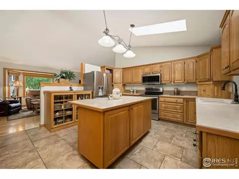 908 Pine Dr, Windsor, CO 80550 photo 6